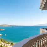 Di Monte Cristo - Roof Pool Hotel 4*
