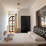 Di Monte Cristo - Roof Pool Отель 4*