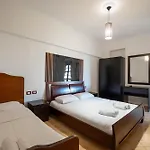 Отель Di Monte Cristo - Roof Pool Саранда