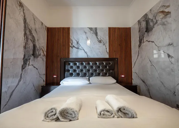 Hotel Di Monte Cristo - Roof Pool 4*